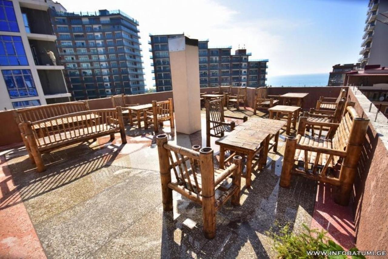 Hotel Batumi Inn ภายนอก รูปภาพ